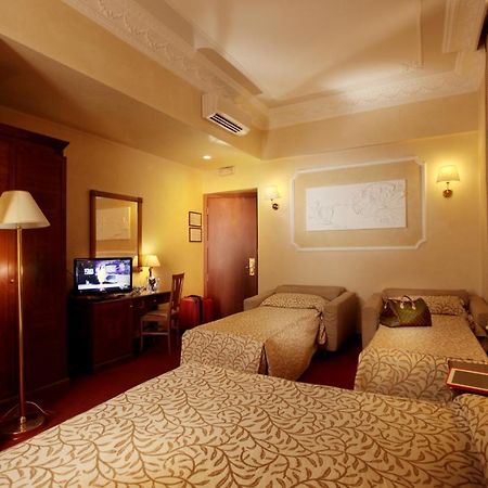 Hs 311 Hotel Rome Exterior photo