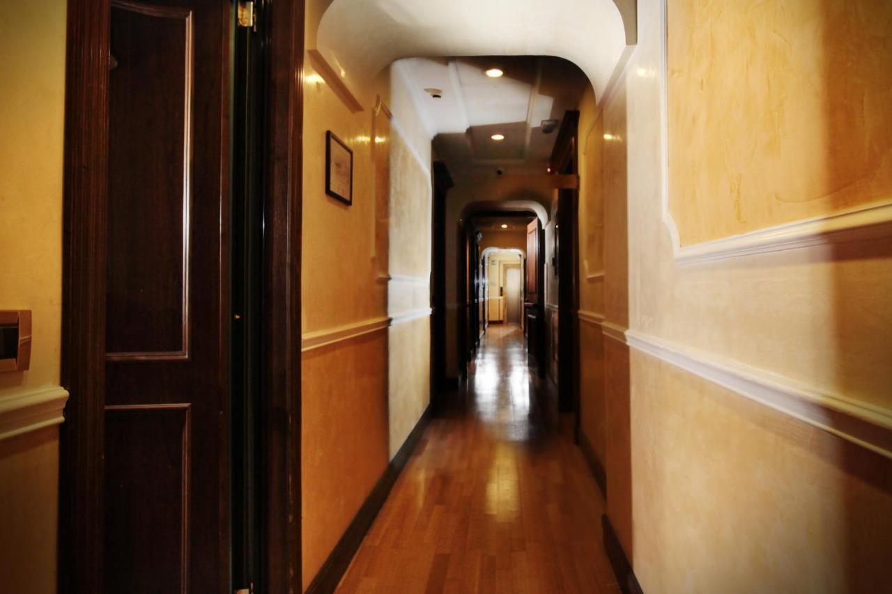 Hs 311 Hotel Rome Exterior photo